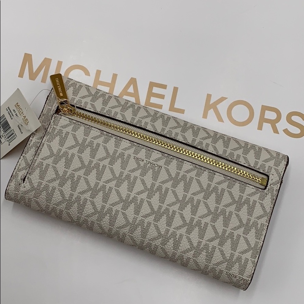 Michael Kors Michael Kors Jet Set Travel Trifold - Picture 16 of 16